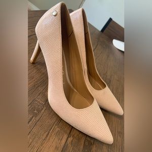 NWOT Calvin Klein Pink Heels